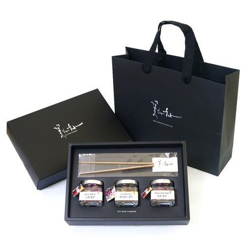 꽃보다차 아담한 꽃차 3종 선물세트, 도화 1.5g + 메리골드 4g + 목련 1.5g + 차집게 + 쇼핑백, 1세트 - 스승의날 선물 추천