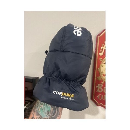 슈프림코듀라모자