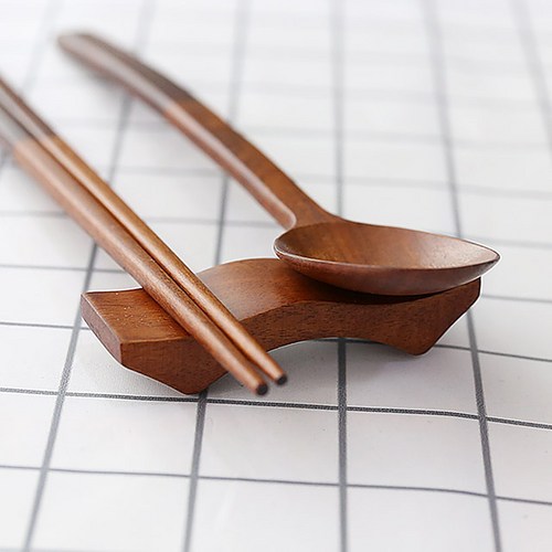 캠핑수저받침