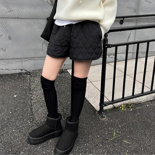 난닝구스쿠로 퀄팅밴딩숏팬츠