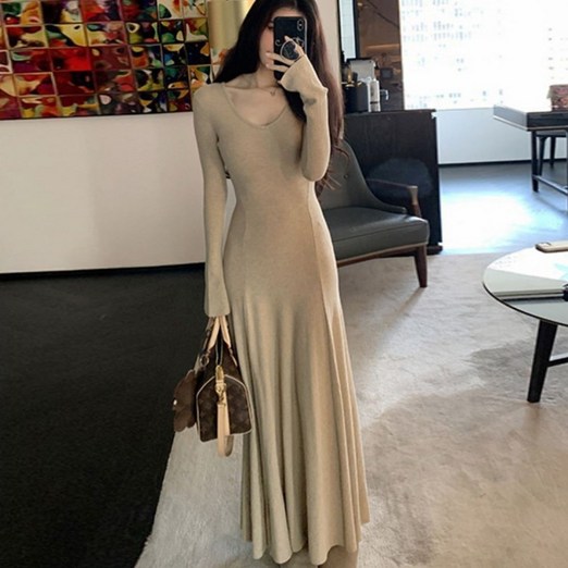 오브인 슬림핏 골지 니트 긴팔 롱 원피스 v0006