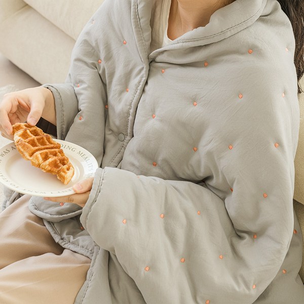  더자리 크리미워싱 웨어러블 자수 다운필 패딩 담요 