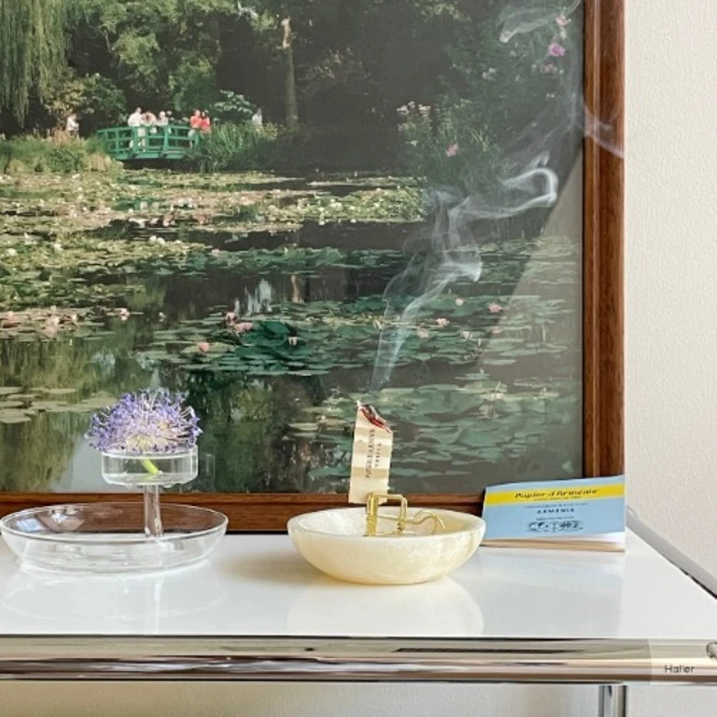 페이퍼가든 파피에르 종이 인센스 다르메니 태우는 페이퍼 향 초 디퓨저 방향제 스틱 트레이, 로즈