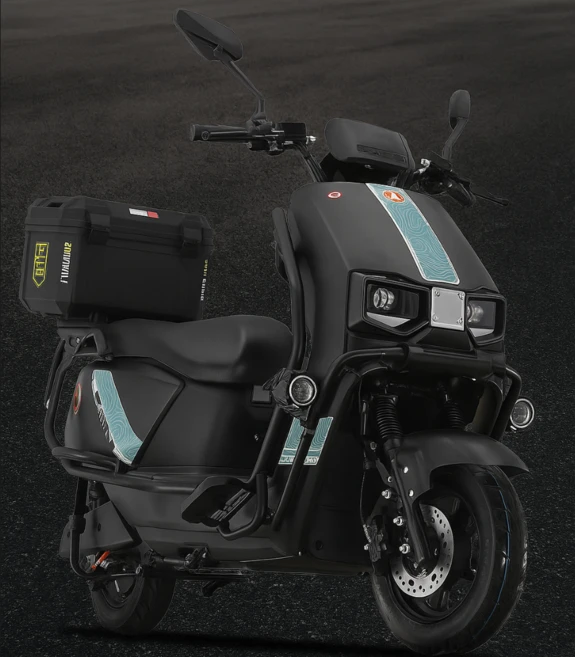 TorBike 고출력 전기 스쿠터 오토바이 스쿠터 배달 대형 배달통 리어백 전동 충전식 출퇴근용 추천, 화이트, 스틸