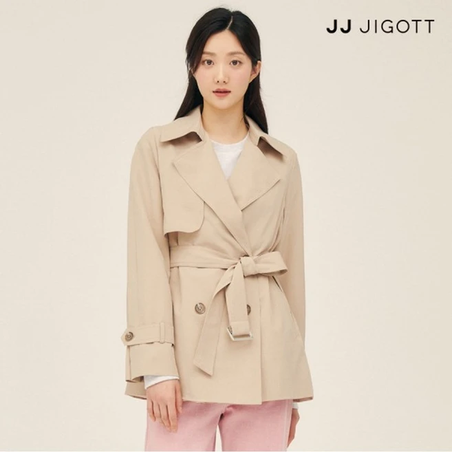 JJ지고트 건플랩 숏 트렌치 코트 GP3M0TC911