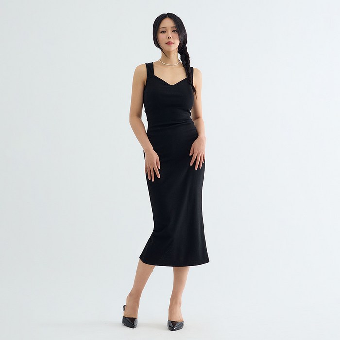 엘쏘 하트넥 골지 슬림핏 스판 뒷트임 롱 민소매 원피스