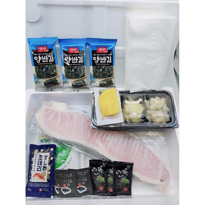 참치회 혼마구로 900g 냉동참치블럭 참다랑어 대뱃살 배꼽살 오도로 대표 이미지 - 참치 오도로 추천