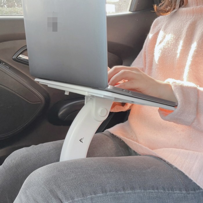 차량용 테이블 자동차 책상 운전석 조수석 뒷좌석 미니 테이블 노트북 독서대 태블릿 거치대