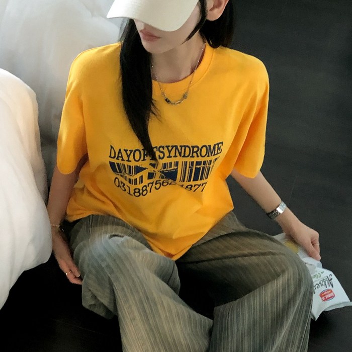 티데일리 남녀공용 데이오프 프린팅 오버핏 20수 라운드 반팔 티셔츠