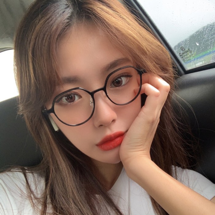 멜라크메 다각 라운드 울템 편안한 뿔테 블랙 대표 이미지 - 베타티타늄 안경 추천