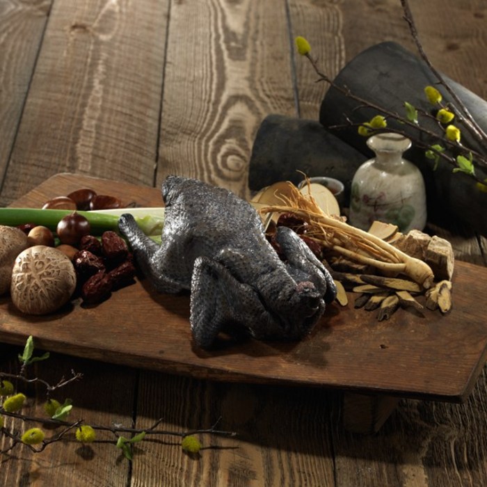 궁궐 무항생제 오골계 16호 1550g 1마리(백숙용), 오골계 1550g 대표 이미지 - 여름 보양식 추천