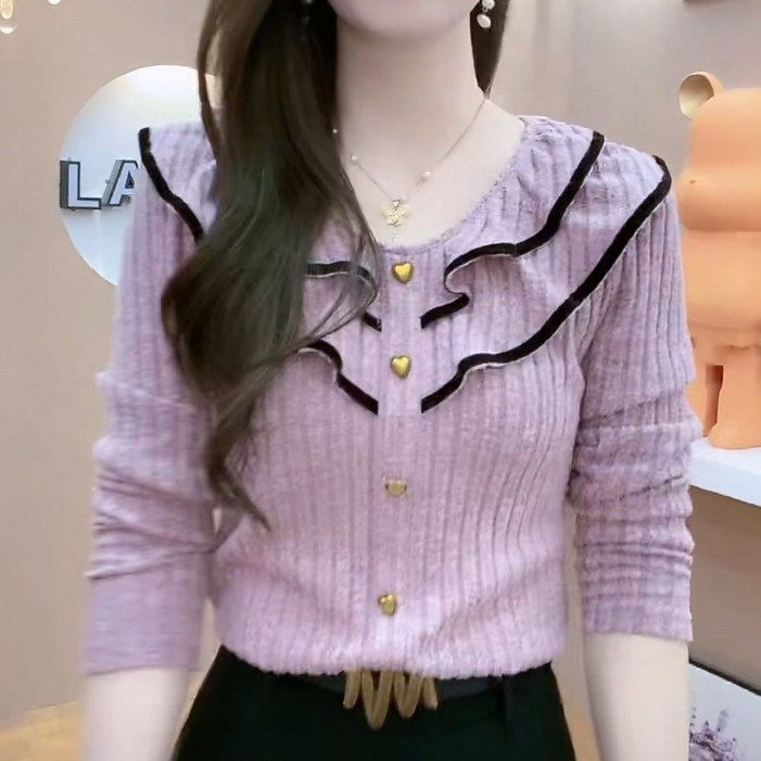 중년여성 프릴 브이넥 니트티 블라우스 슬림핏 상의 데일리 스판 긴팔티 하트 단추