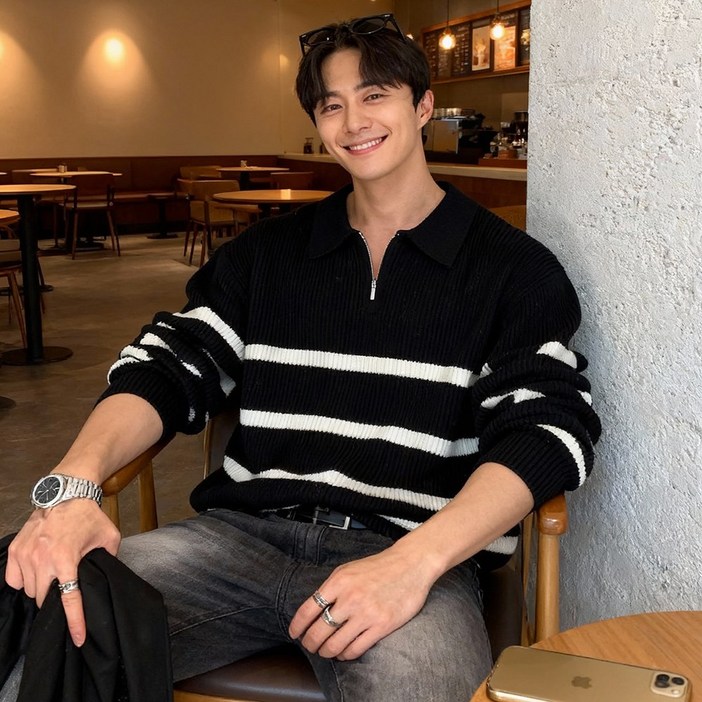 남성 남자 스트라이프 반집업 니트 단가라 스웨터