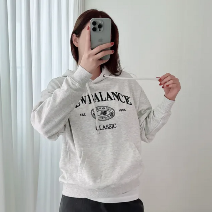 뉴발란스 후드 티 세미오버핏 해리티지 남녀공용 커플 긴팔티 SG1007C2