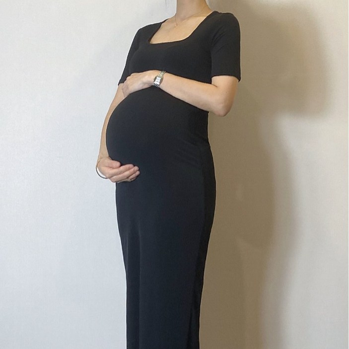  바로배송  임부 스퀘어넥 블랙 슬림 롱 원피스 임산부 주수사진 만삭 촬영 원피스