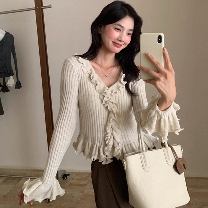 메이킹유 골지 프릴 슬림핏 브이넥 WB11950아일리니트