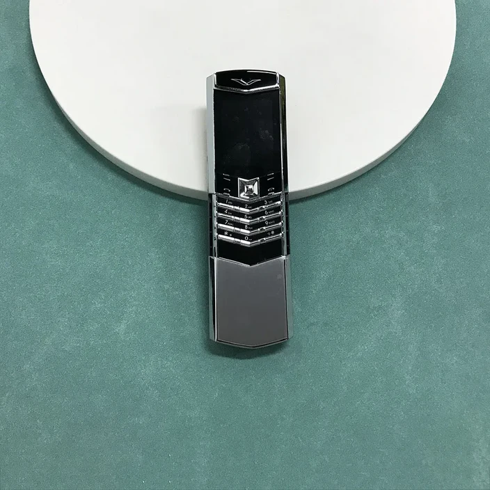 V888 Pro 슬라이드 폰 MT6261 GSM 2G 2.0인치 화면 듀얼 스탠바이 Mp3Mp4 FM 블루투스 클래식