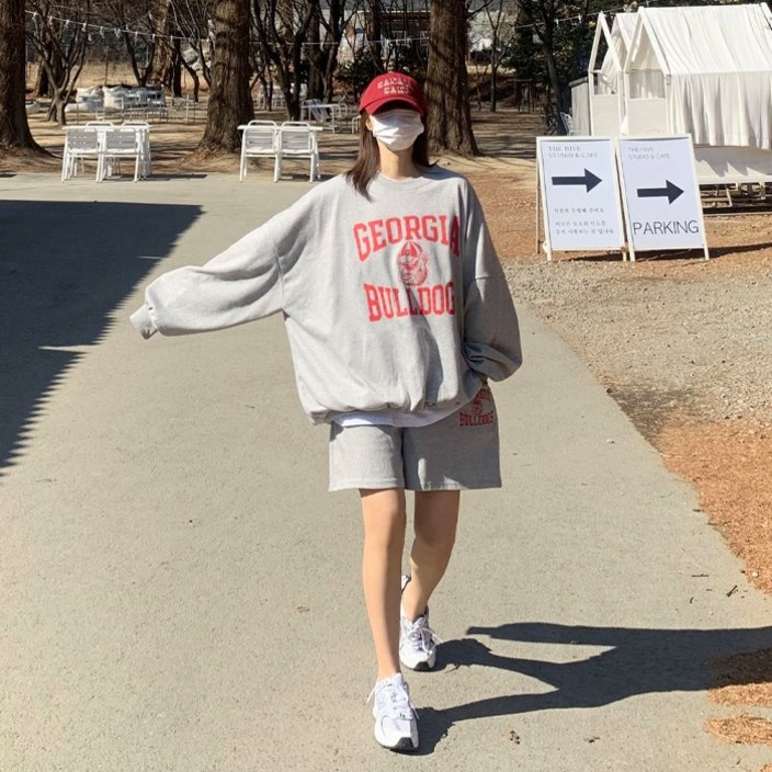애플망고옷장 빅사이즈 오버핏 불독 긴팔반바지세트 데일리 간절기 홈웨어 애플망고옷장 빅사이즈 오버핏 불독 긴팔반바지세트 데일리 간절기 홈웨어