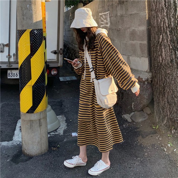 맨투맨 롱스커트 여 2022 신상 후드 스트라이프 긴팔 원피스