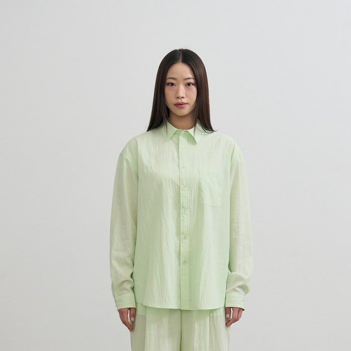PIARI 다이애그널 포켓 나일론 셔츠 라임 사선 로고 포인트 나일론 셔츠 라임 PIARI 다이애그널 포켓 나일론 셔츠 라임 사선 로고 포인트 나일론 셔츠 라임