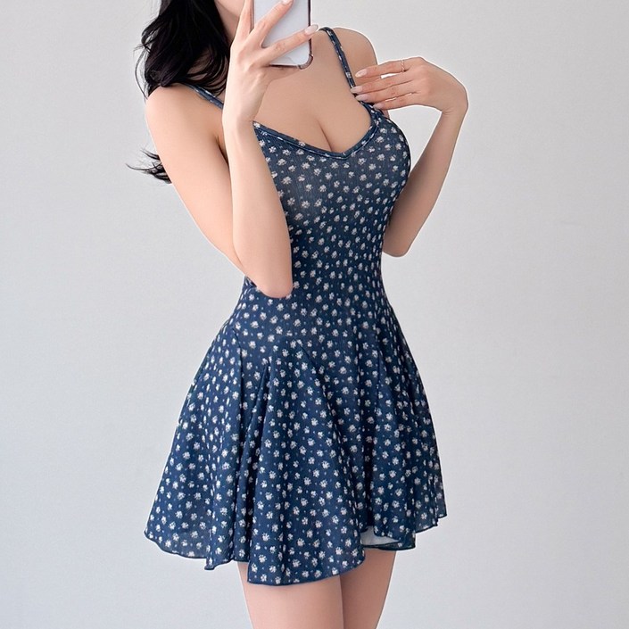 글램디브 루에칭 러블리 잔꽃무늬 플레어 나시 원피스 AC0810