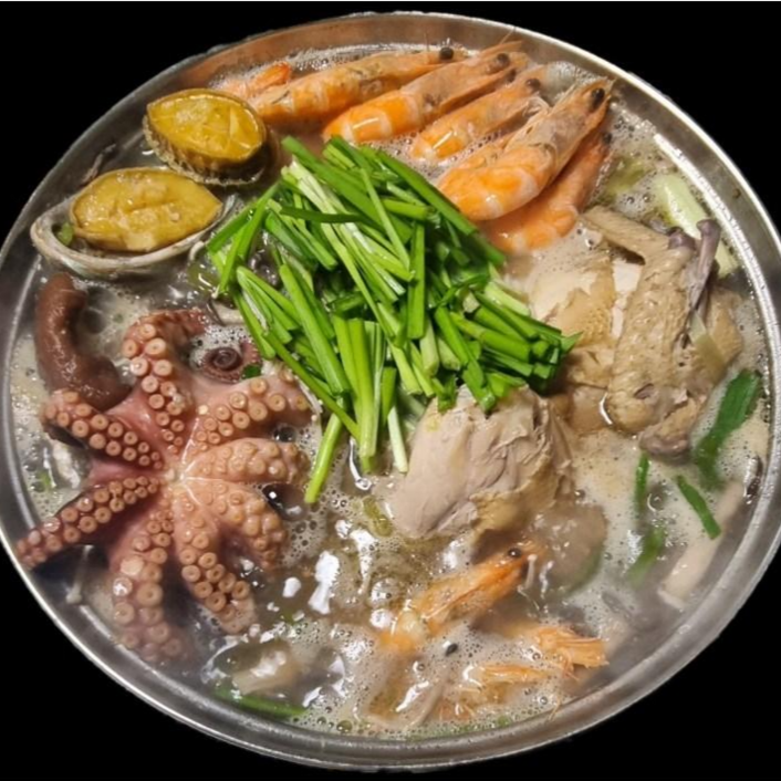 해신탕 밀키트 좋은재료 엄선 기력회복 끝판왕 복날 보양식, 2kg, 1개