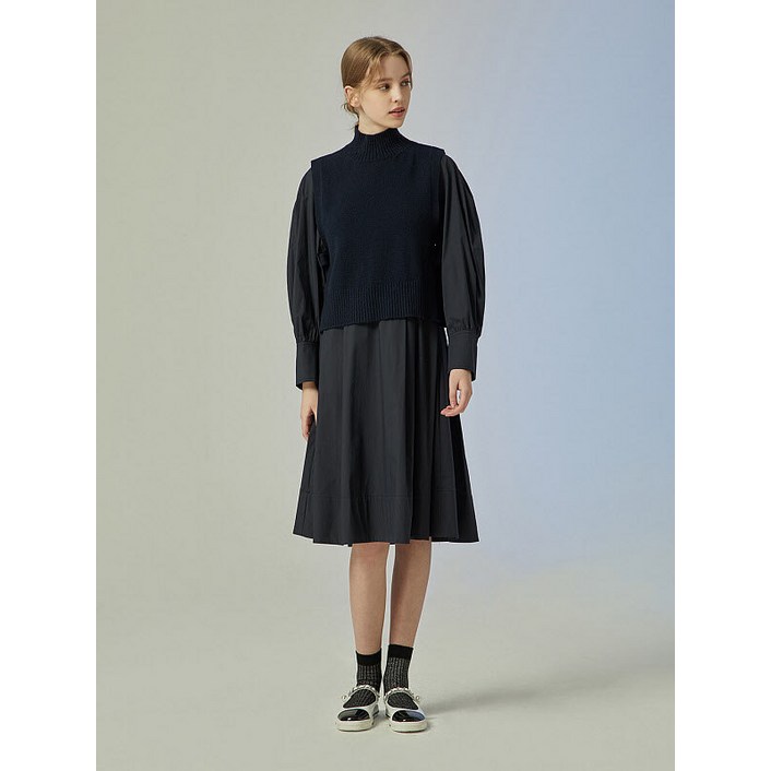 씨씨콜렉트 CC collect. 터틀넥 니트 베스트 레이어 원피스_C231PSE022 P003136853 2375116