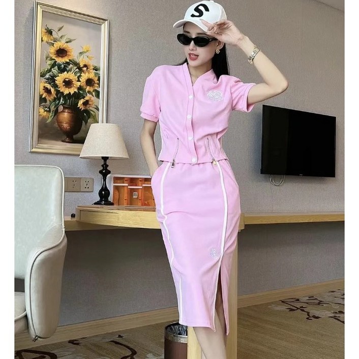 베루라 배색라인스커트 브이넥가디건세트 렐그리투피스