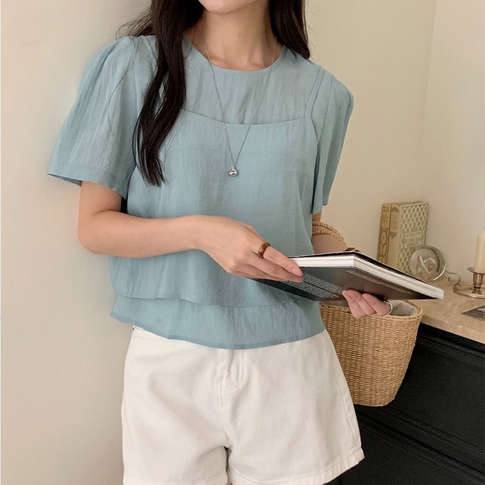 뉴데이반팔여성 하객룩 데이트룩 레이어드 뷔스티에 반팔 블라우스 나시 세트 빅사이즈