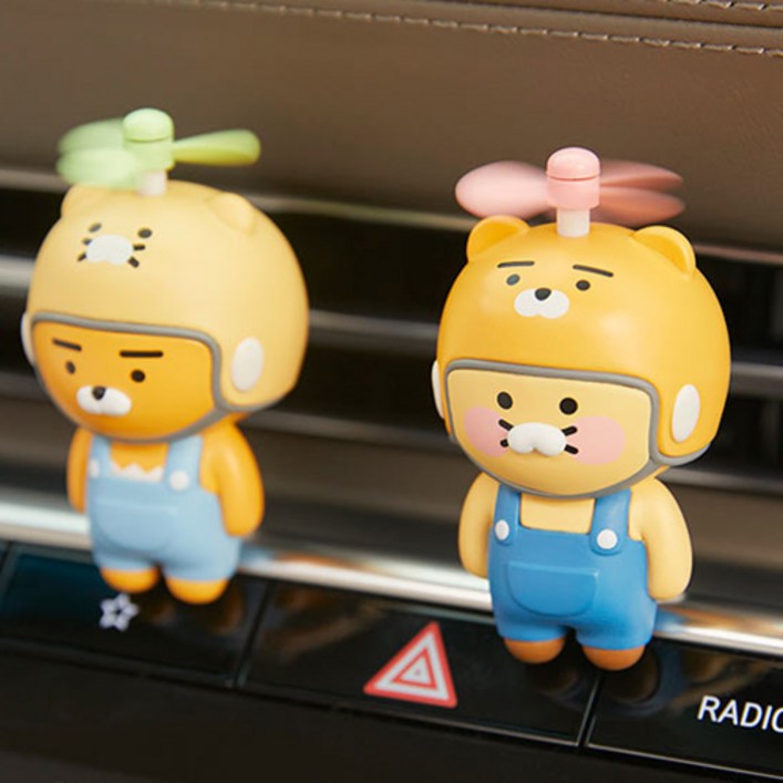 카카오프렌즈 날아라 고고싱 춘식이 차량용방향제 캐릭터 송풍구형 피규어 디퓨져 새차선물 귀여운차량용품