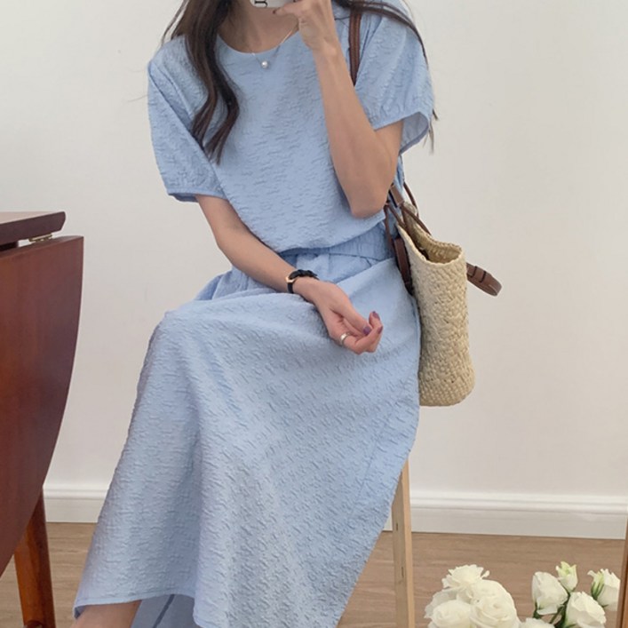 (코디세트)크롭 밴딩 블라우스+플레어 롱스커트 투피스 세트 2G28939E