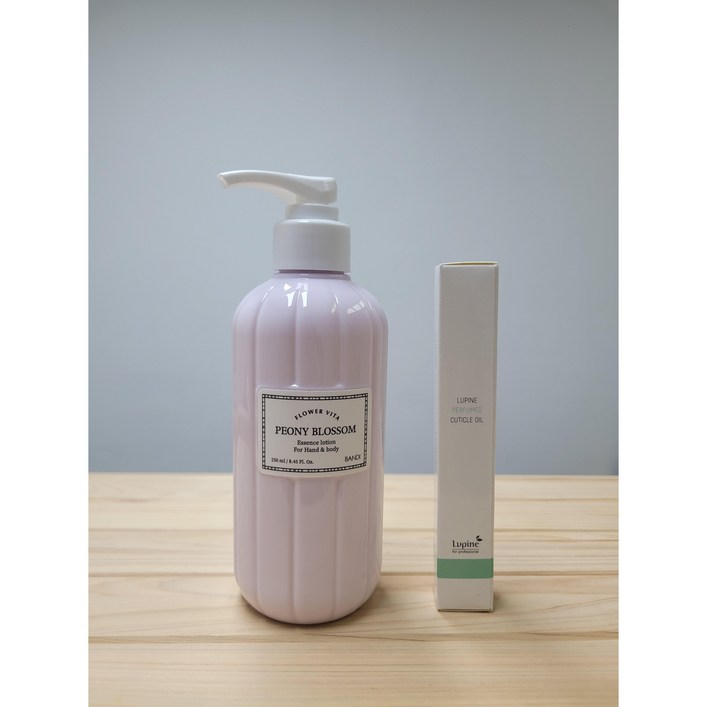 반디 플라워비타 피오니블라썸 대용량핸드크림 250ml오일펜, 250ml, 1개 반디 플라워비타 피오니블라썸 대용량핸드크림 250ml오일펜, 250ml, 1개