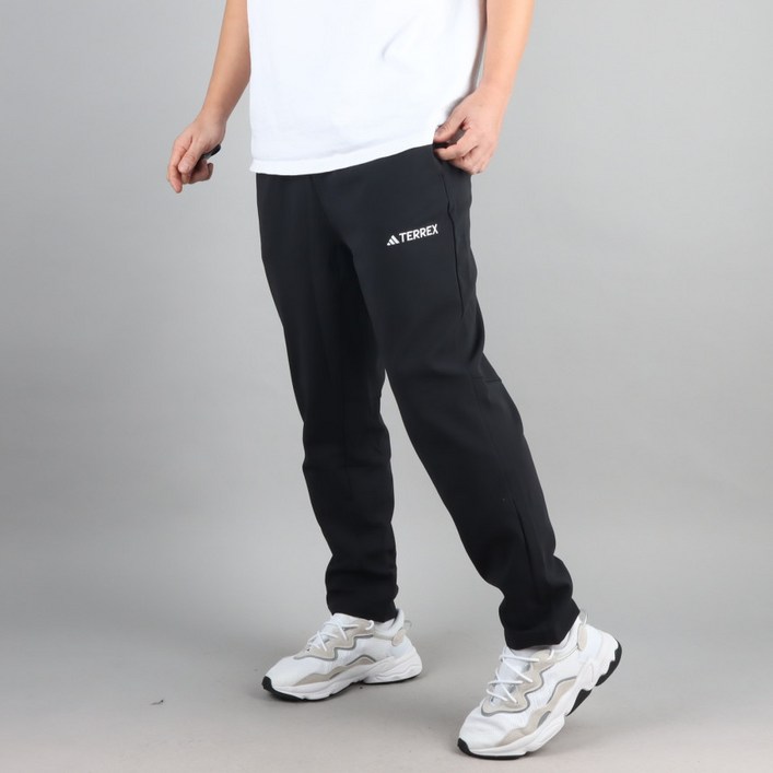 아디다스 멀티 아웃도어 바지 등산 트레이닝 팬츠 IB1123