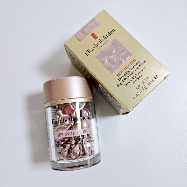 엘리자베스아덴 레티놀HPR 세라마이드 래피드 스킨 리뉴잉 세럼 30캡슐 엘리자베스아덴 레티놀HPR 세라마이드 래피드 스킨 리뉴잉 세럼 30캡슐