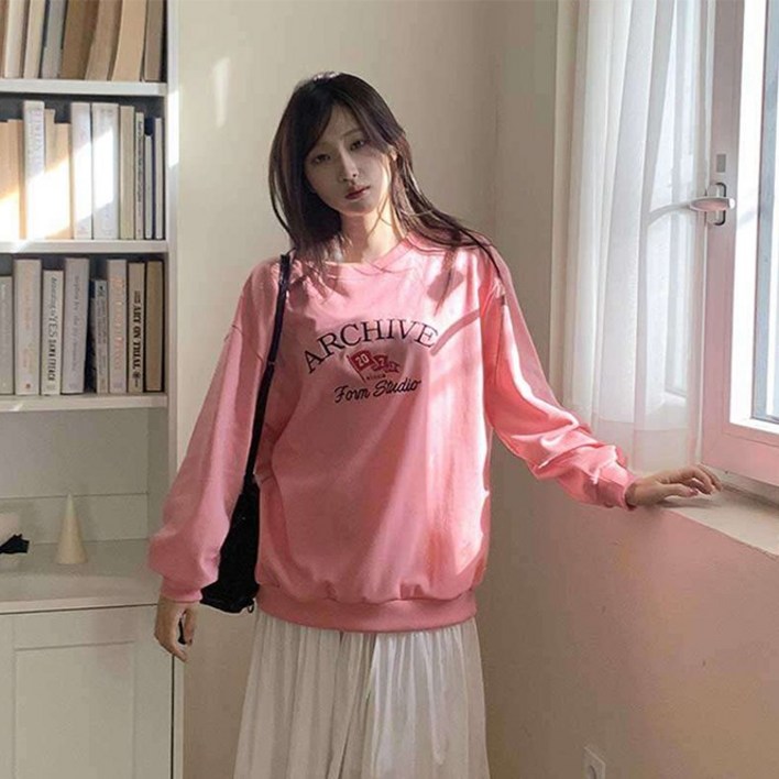 안다로미 아카이브 자수 맨투맨