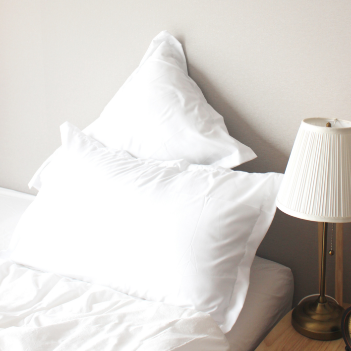 로그로 심플한 호텔 베개 커버