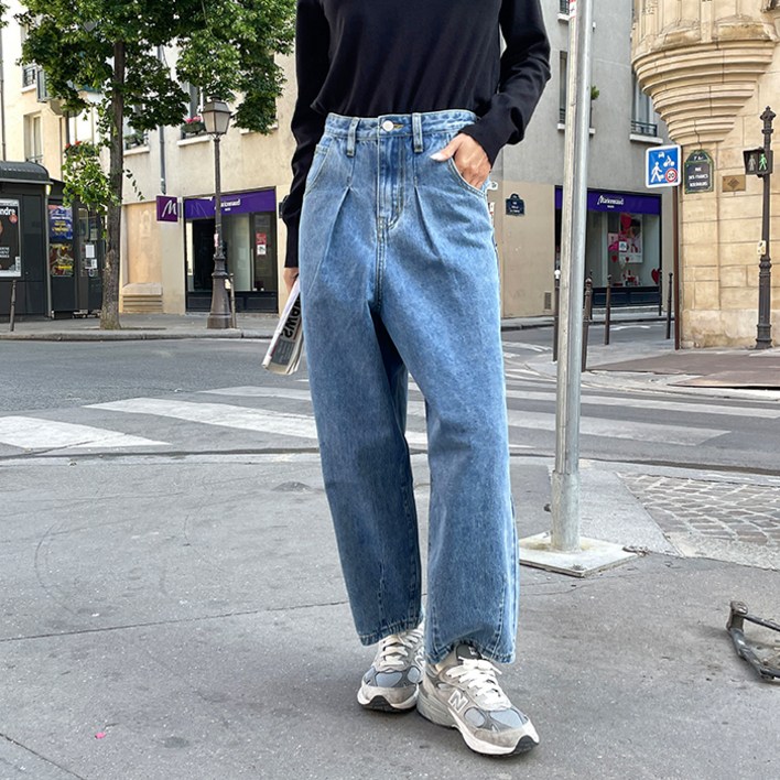 빼빼 여성용 다트핀턱 통와이드 청바지