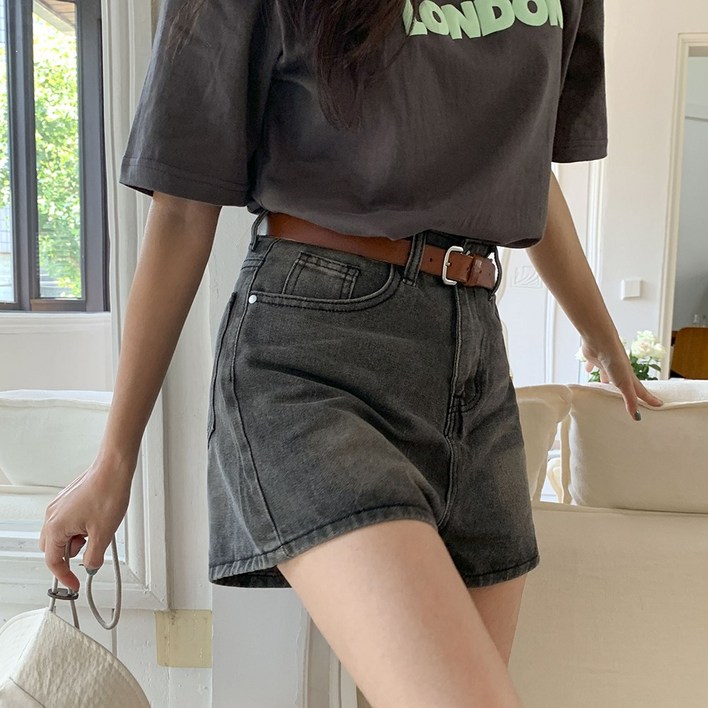 토마토팩토리 여성용 블랙홀 워싱 4부 데님 숏반바지
