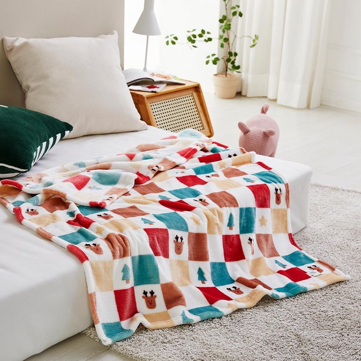 모던하우스 인천점  코지 홀리데이 밍크극세사 담요블랑켓 90x120 멀티 CZ2425013