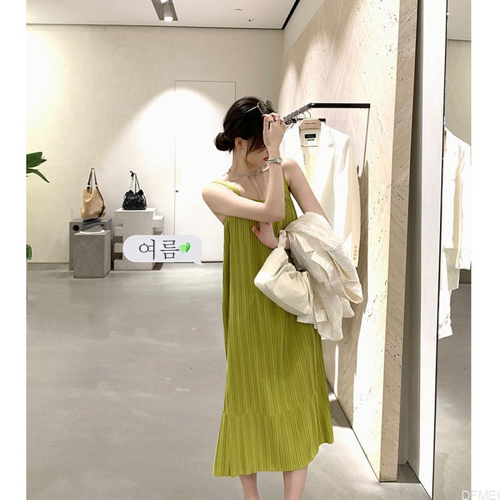 DFMEI.멜빵 스커트Suspenders skirt.  화이트 쭈리 박시 나시 원피스 여 미디 스커트