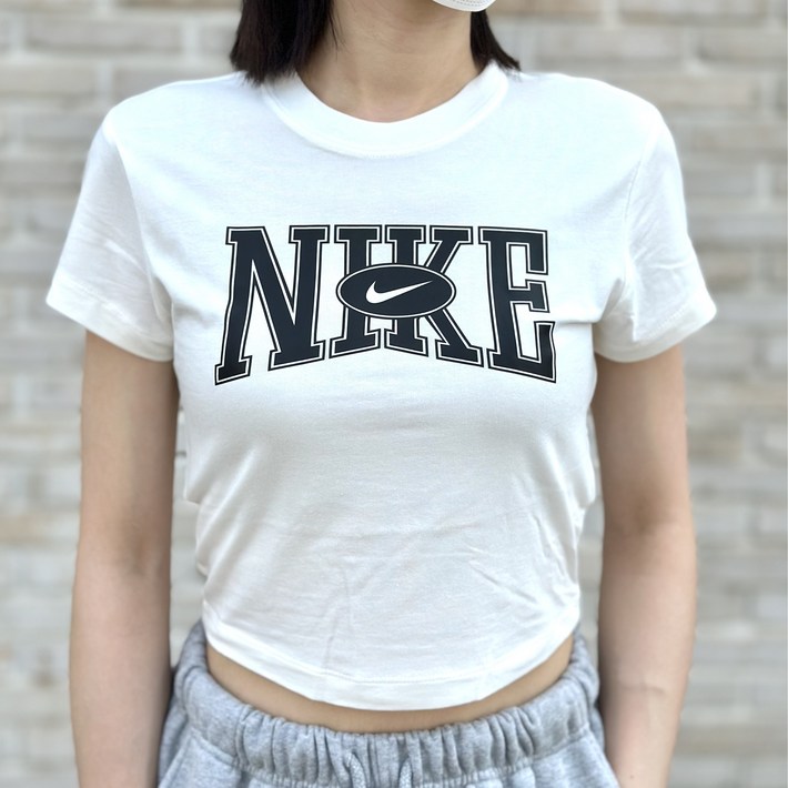 나이키 여성 반팔 티셔츠 크롭 슬림 핏 그래픽 로고 여름 시원한 면 반소매 티 아이보리