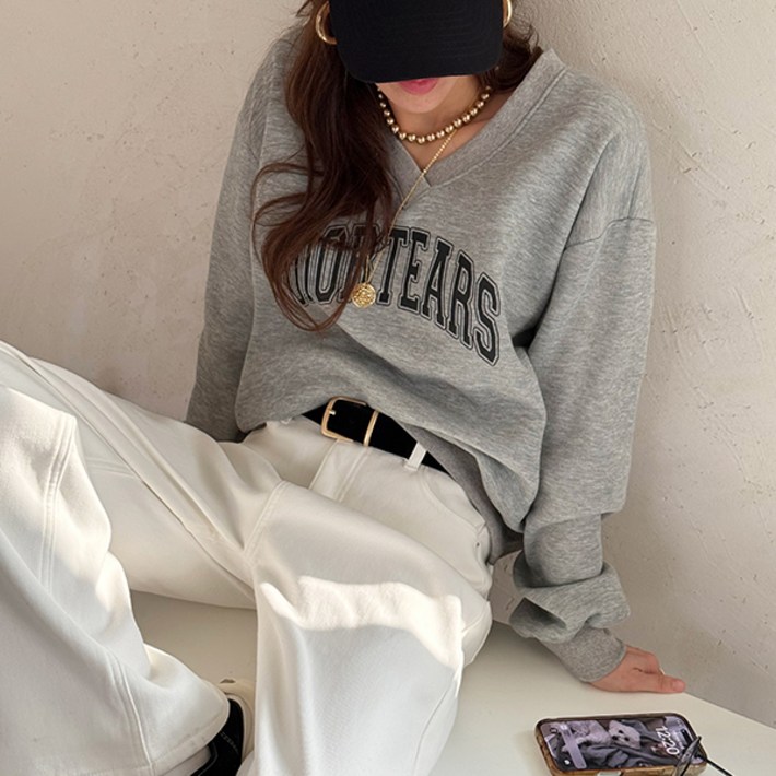 난닝구더페보 기모브이넥나염맨투맨