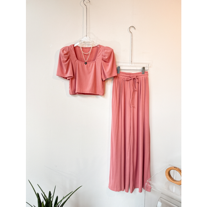 스퀘어넥 퍼프 크롭티 플리츠 와이드 투피스 세트 셋업