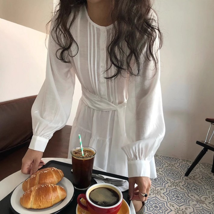 스토리원 여성 라운드넥 반오픈 핀턱 원피스 WMSSSK016