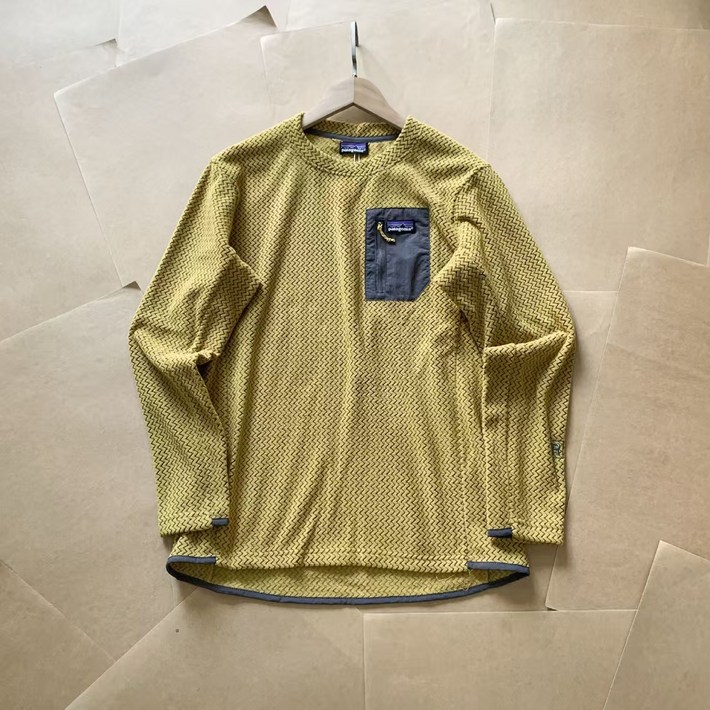 남녀공용 아웃도어 라운드 맨투맨 물결 패턴 캐주얼 티셔츠 초봄 스포츠 데일리룩