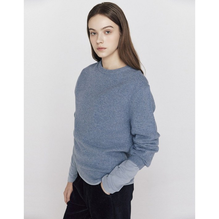 2001아울렛분당점[지오다노]NEW [노정의] 여자 메리노 울 크루넥 긴팔 니트 스웨터 05355917(07블루)