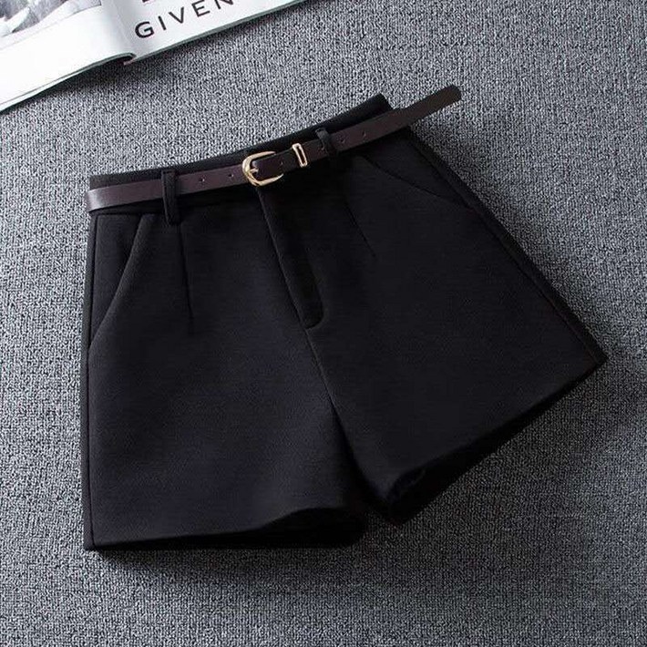 아이엠몽 여성 기본 데일리 벨트 모직 반바지