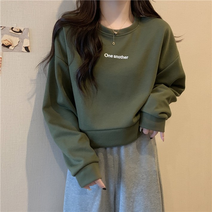 유미르 데일리룩 캐주얼 여성 오버핏 세미 크롭 맨투맨 티셔츠