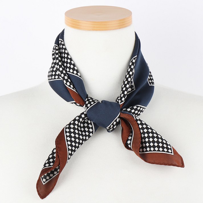 로시끌레르 심플 체크 쁘띠 스카프