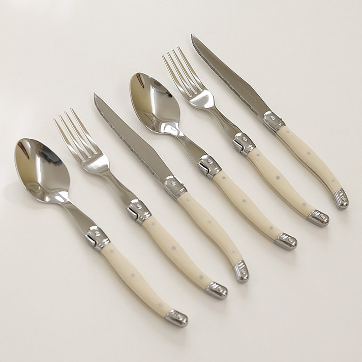 달팽이리빙 퀴진드마망 라귀올 커트러리 2인 디너 식기세트, 크림화이트, 숟가락 2p + 포크 2p + 나이프 2p